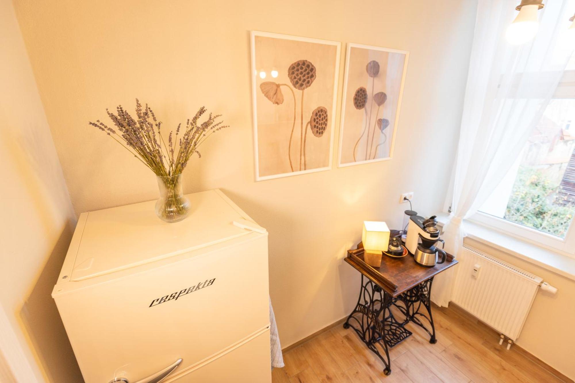 Bautzen Living Appartement - Zentrumslage Parkplatz Babybett Buitenkant foto