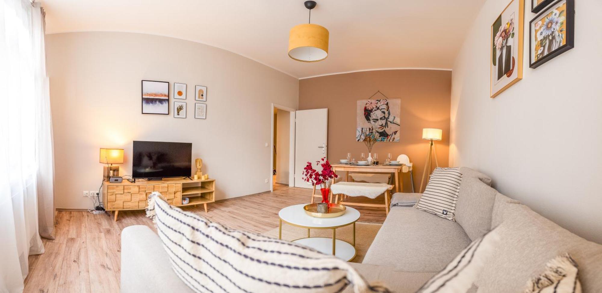 Bautzen Living Appartement - Zentrumslage Parkplatz Babybett Buitenkant foto